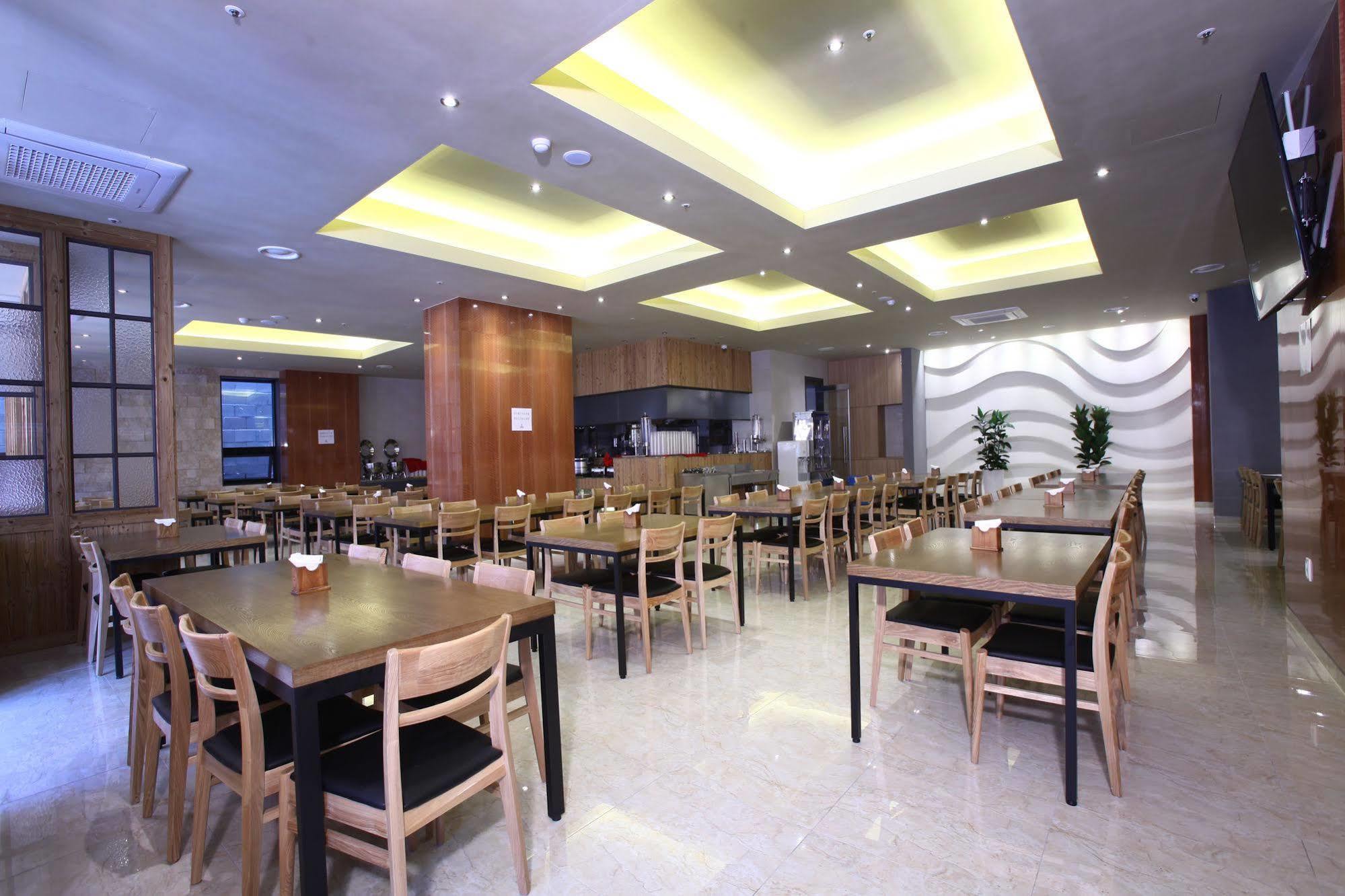 Hotel Sopra Incheon Cheongna Extérieur photo