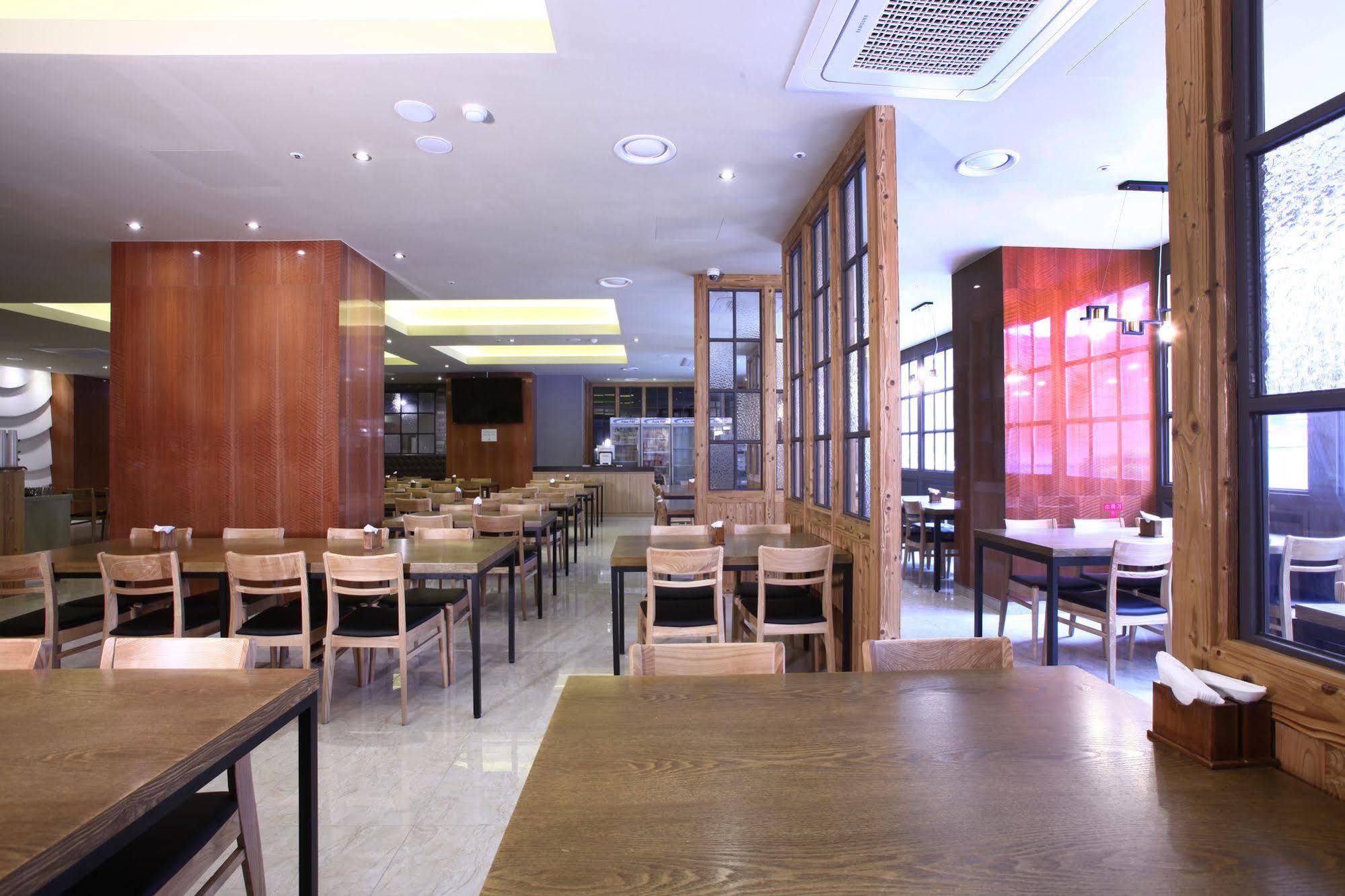 Hotel Sopra Incheon Cheongna Extérieur photo