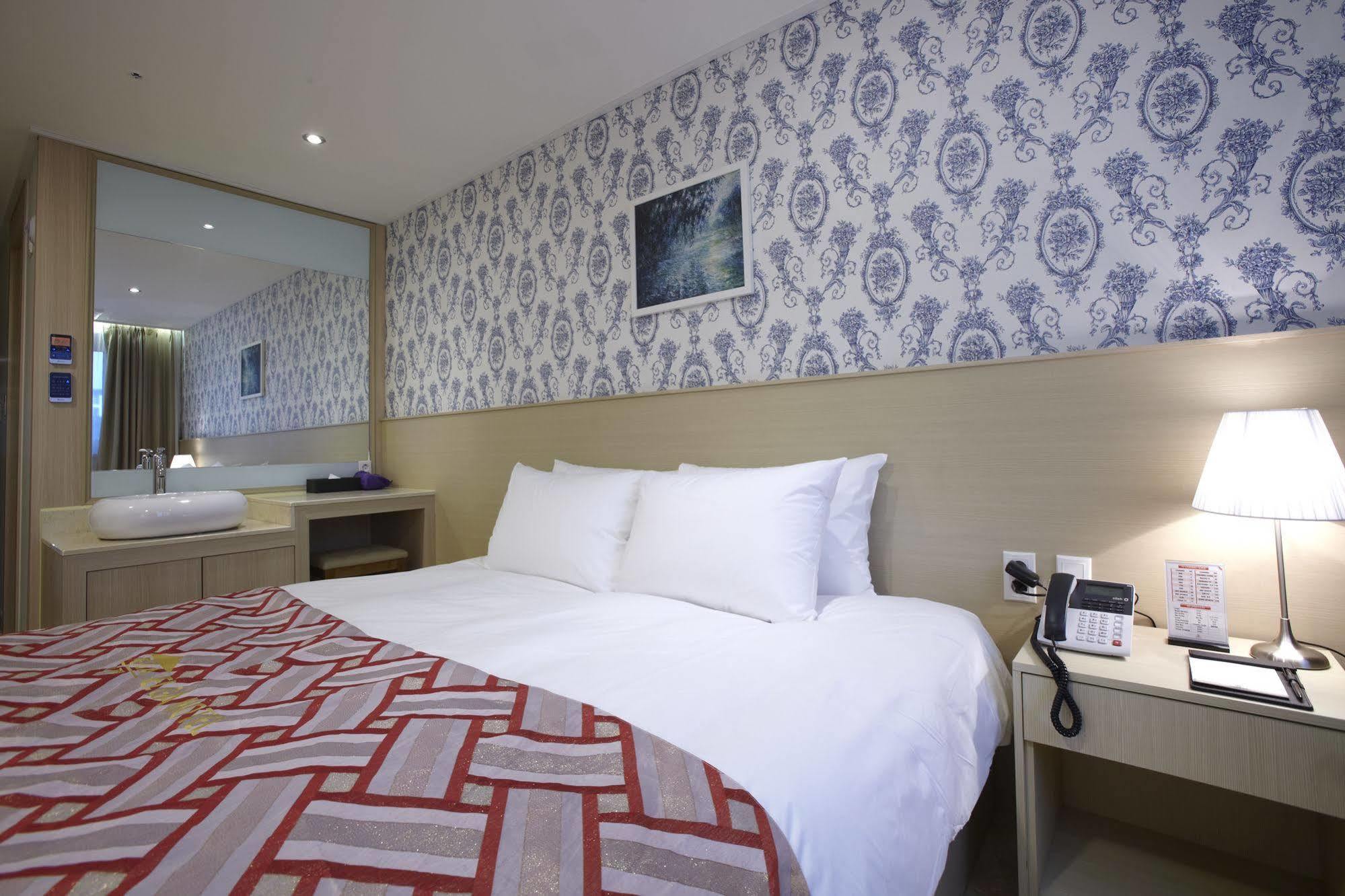Hotel Sopra Incheon Cheongna Extérieur photo